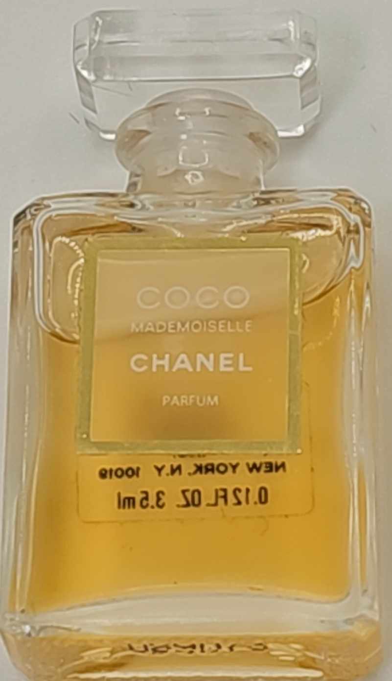 Chanel Mini Parfum Set – 5 Iconic Fragrances in Collector Bottles