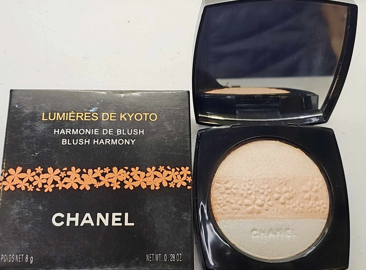 CHANEL Lumières de Kyoto Blush Harmony compact with box - limited edition radiant blush Ghbb Trading